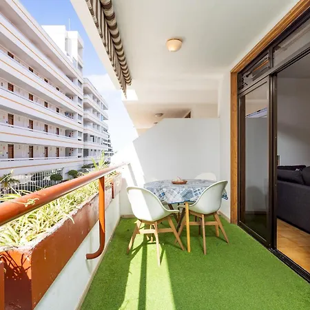 Home2book Family 5 Min Playa Americas Appartement